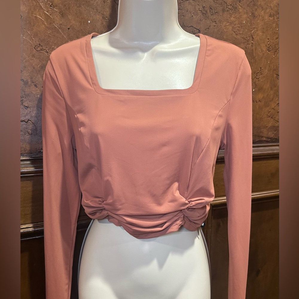 Chic Square Neck Long Sleeve Top in Peach